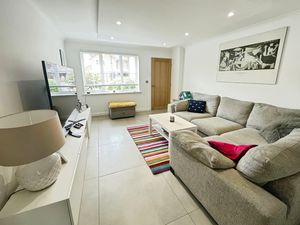 Lounge- click for photo gallery